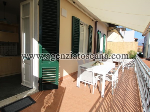 Appartamento in affitto, Forte Dei Marmi - Centrale -  1