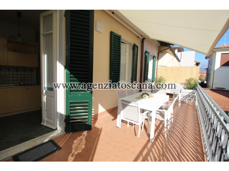 Appartamento in affitto, Forte Dei Marmi - Centrale -  1
