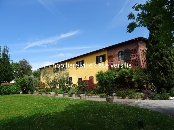 Villa in vendita, Capannori, Gragnano 