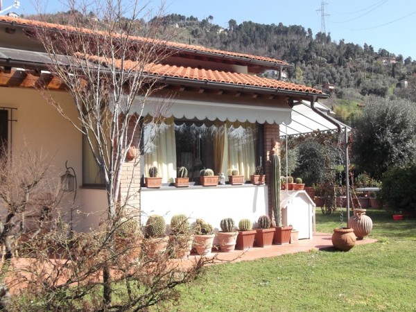 Villa Singola in vendita, Seravezza 