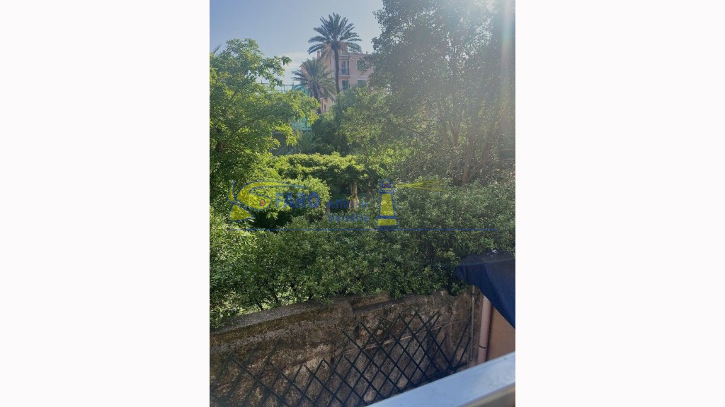 Appartamentoin Affitto, Bordighera - Centrale - Riferimento: a258