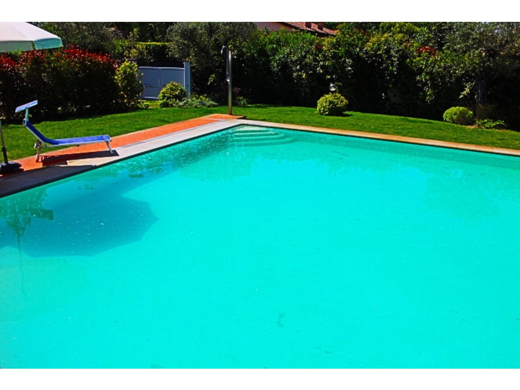 Rif 222 - cover Elegante villa con piscina