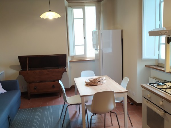 Riferimento 2154 - Appartamento in Affitto a Pietrasanta