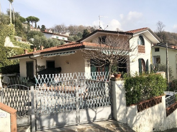 Riferimento VV38 - Villa in Vendita a Corsanico