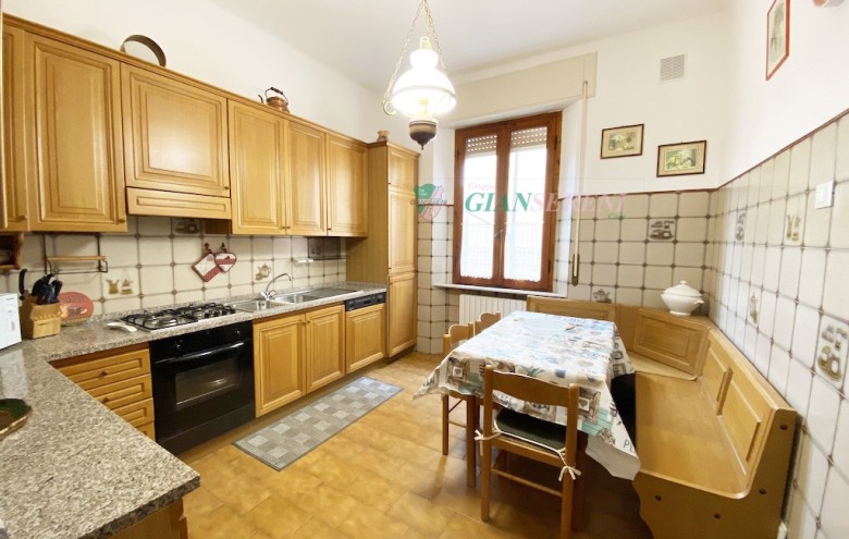 Agenzia Giansereni - 