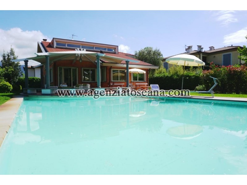 Villa With Pool for rent, Forte Dei Marmi - Vittoria Apuana -  3