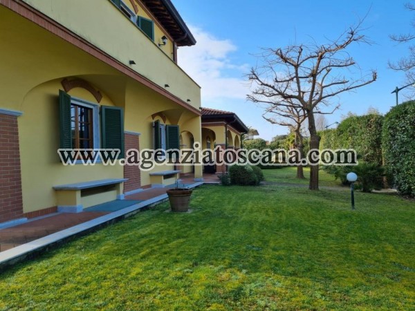 Villa With Pool for sale, Forte Dei Marmi - Vittoria Apuana -  3