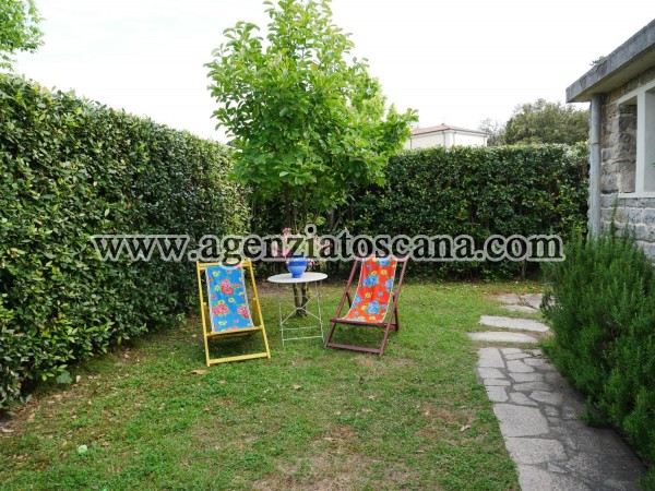 Villa Bifamiliare in affitto, Forte Dei Marmi - Vittoria Apuana -  20