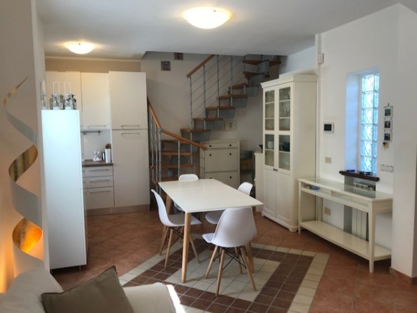 Riferimento SV007 - detached house in Buying And Selling in Pietrasanta - Marina Di Pietrasanta