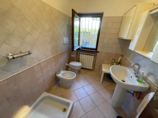 Riferimento SV007 - detached house in Buying And Selling in Pietrasanta - Marina Di Pietrasanta