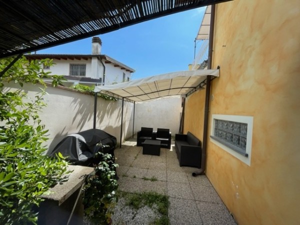 Riferimento SV007 - detached house in Buying And Selling in Pietrasanta - Marina Di Pietrasanta