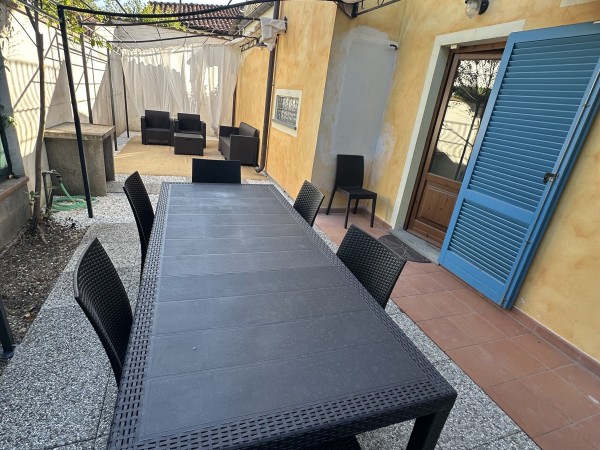 Riferimento SV3690 - detached house in Buying And Selling in Pietrasanta - Marina Di Pietrasanta