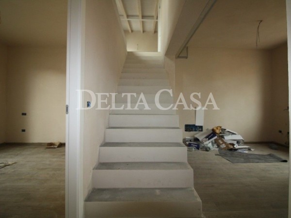 Reference LC2170AP-02 - Appartamento for Vendita in Lido Di Camaiore