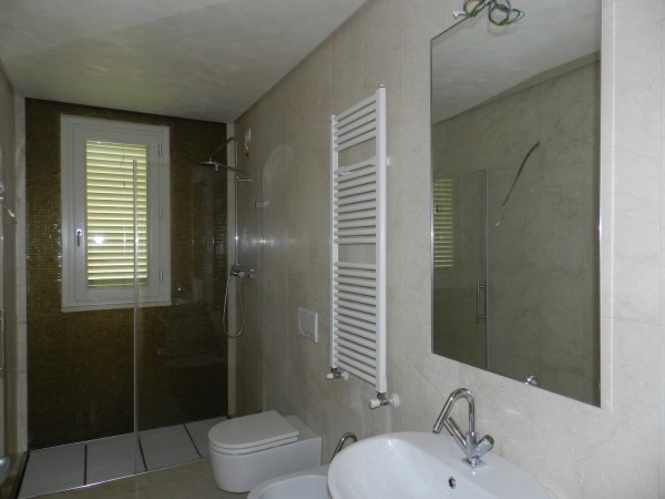 Riferimento SV153 - villa in Покупая и продавая in Pietrasanta