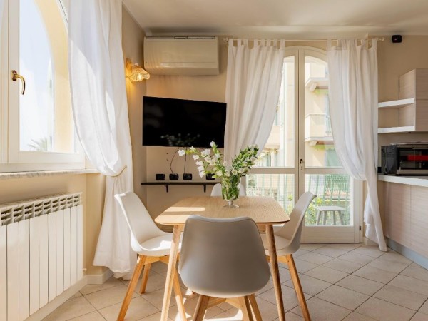 Riferimento SA180 - apartment in Аренда in Pietrasanta - Marina Di Pietrasanta