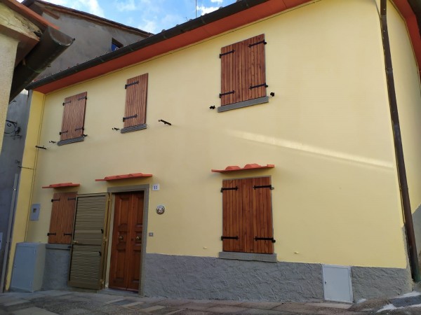 Casa Indipendente in vendita, Poppi, Moggiona 