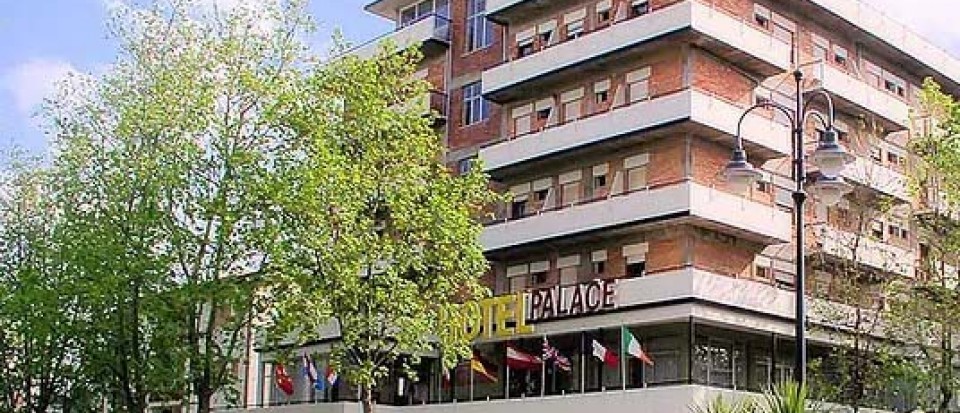 Albergo - Hotel In Vendita A C