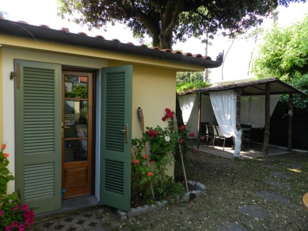 Riferimento SA268 - detached house in Летняя аренда in Pietrasanta - Marina Di Pietrasanta