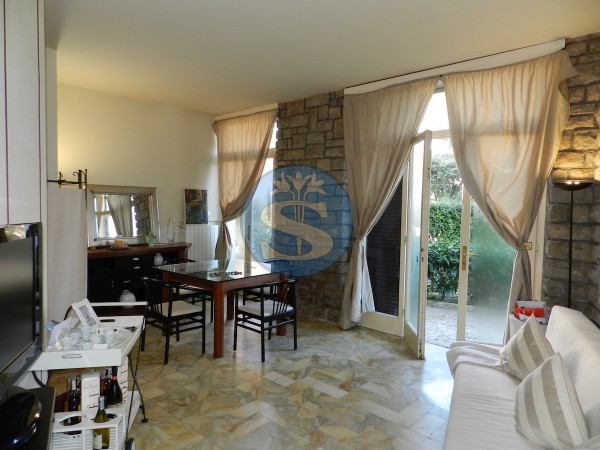 Reference SA323 - Villa for Rentals in Pietrasanta - Marina di Pietrasanta