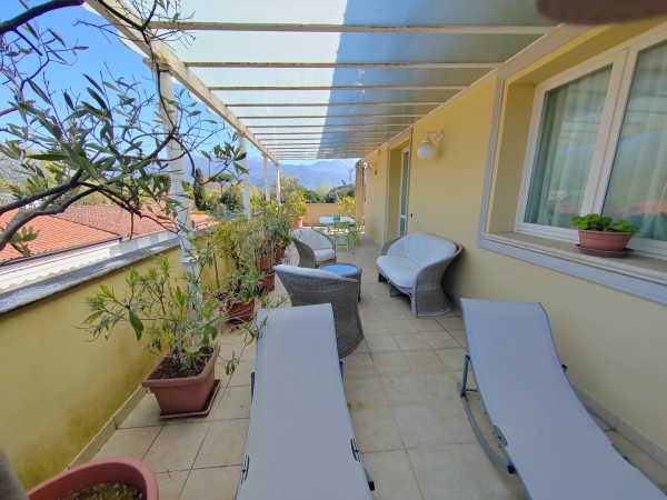 Attico in affitto stagionale