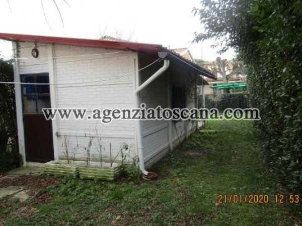 Two-family Villa for rent, Montignoso - Cinquale -  2