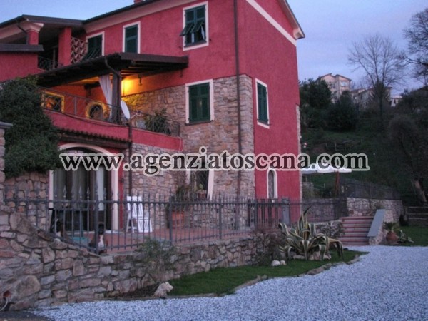 Villa With Pool for rent, Arcola -  2
