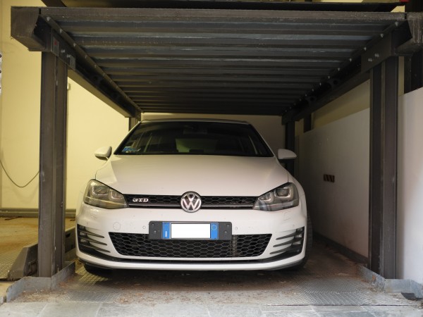 Riferimento s-V24 - Garage Singolo in Vendita a Parma