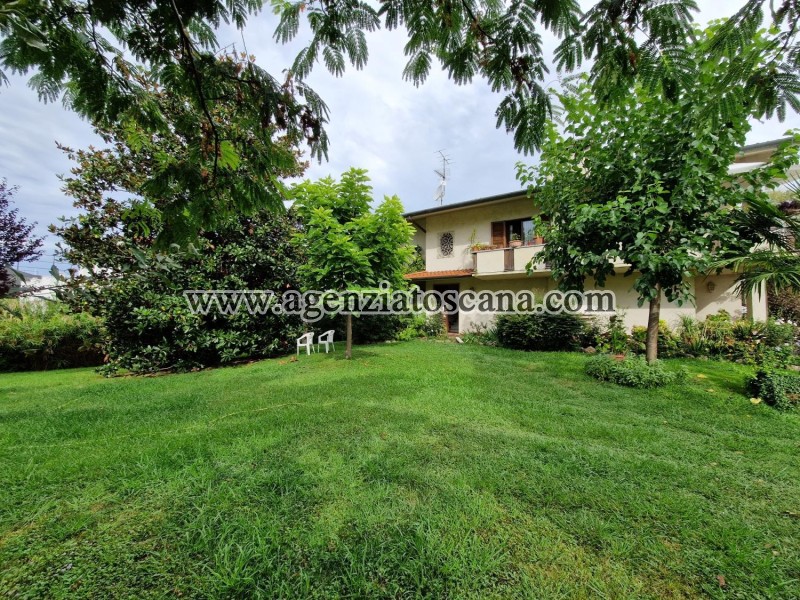 Villa With Pool for sale, Forte Dei Marmi - Centrale -  0