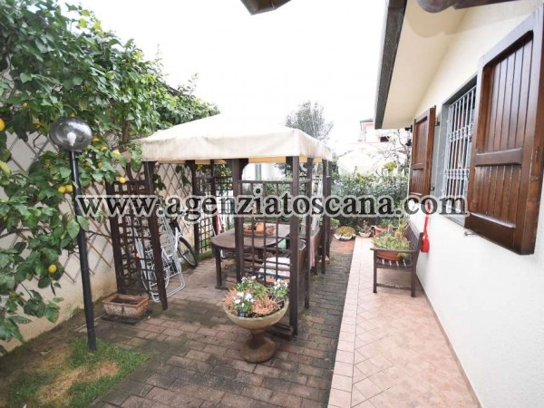 Two-family Villa for rent, Seravezza - Pozzi -  10