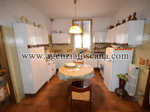 Two-family Villa for rent, Seravezza - Querceta -  9