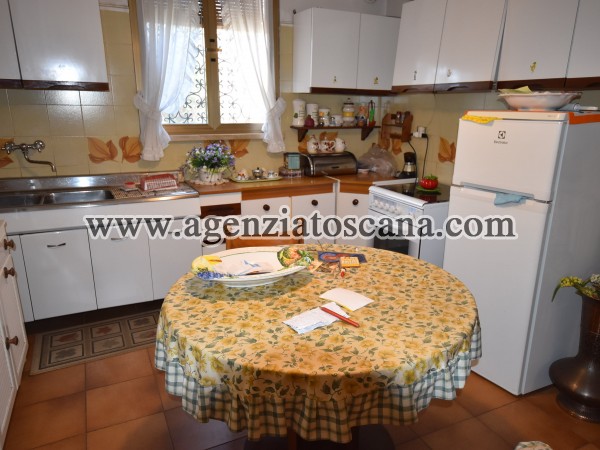 Two-family Villa for rent, Seravezza - Querceta -  11