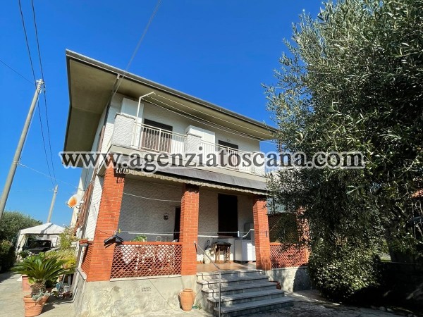 Two-family Villa for rent, Seravezza - Querceta -  3
