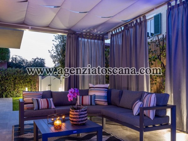 Villa for sale, Forte Dei Marmi - Centrale -  2