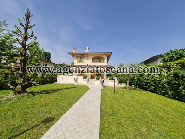 Villa Con Piscina in vendita, Forte Dei Marmi - Ponente -  1