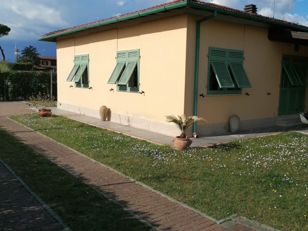 Rif. V784 - villa bifamiliare in vendita a Forte Dei Marmi - Vittoria Apuana | Foto 8