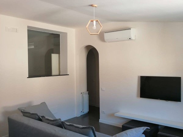 Riferimento 2216 - Appartamento in Affitto a Pietrasanta