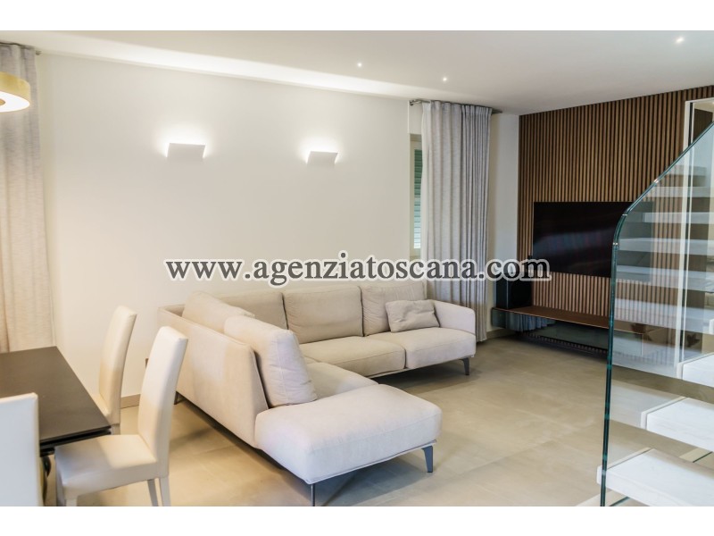 Villa With Pool for rent, Forte Dei Marmi - Vittoria Apuana -  15