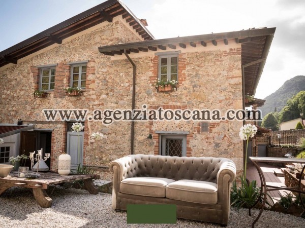 Rustic House for rent, Camaiore -  2