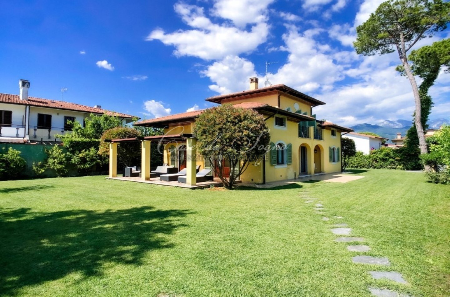 498 - cover Villa girasole