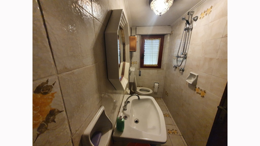Villa Singolain Vendita, Camaiore - Lido Di Camaiore - Riferimento: ldc045