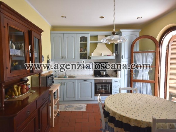 Two-family Villa for rent, Seravezza - Querceta -  6