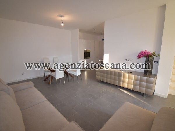 Two-family Villa for rent, Pietrasanta -  6