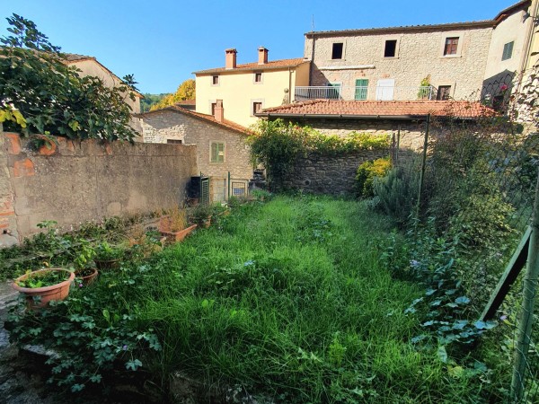 Casa Indipendente in vendita, Talla 