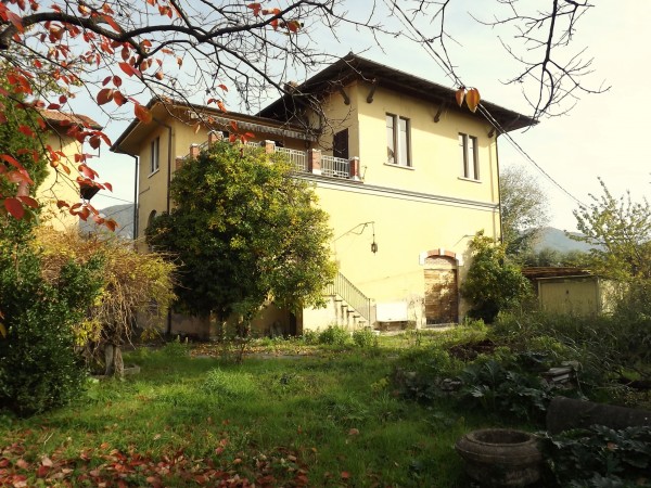 >Foto Anteprima WA 15462 - Villa Singola in Vendita a Seravezza