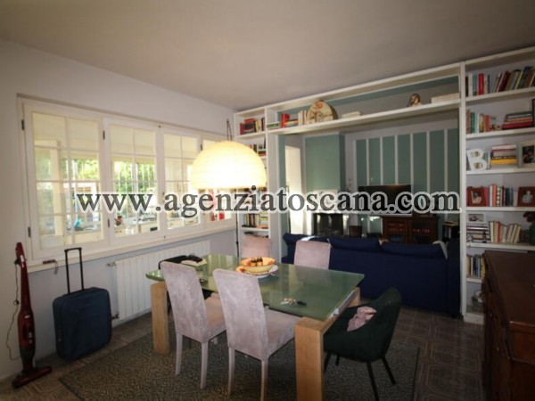 Two-family Villa for rent, Pietrasanta - Val Di Castello -  1