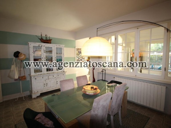 Two-family Villa for rent, Pietrasanta - Val Di Castello -  11