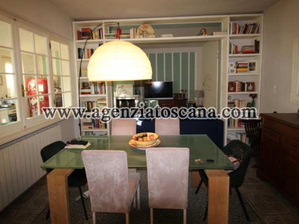 Two-family Villa for rent, Pietrasanta - Val Di Castello -  2