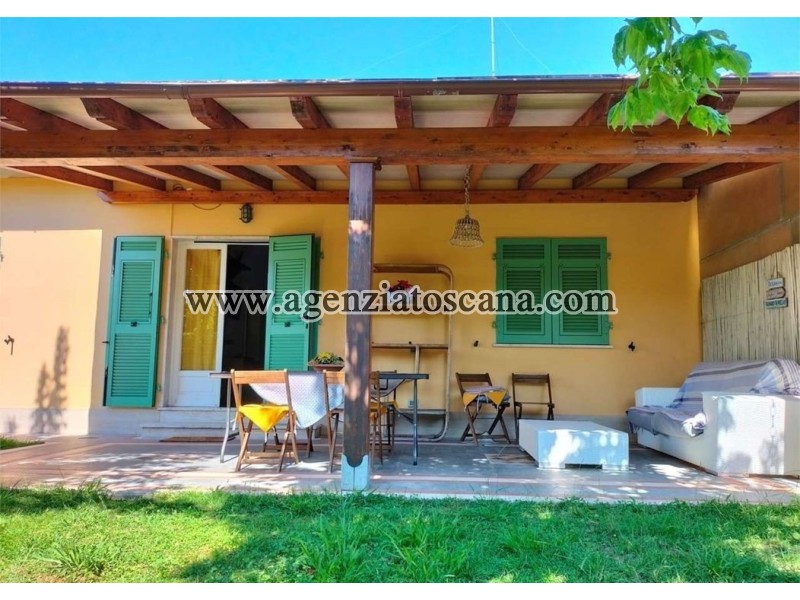 Villa Bifamiliare in vendita, Forte Dei Marmi - Ponente -  2