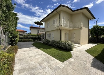 Villa singola in affitto in ce