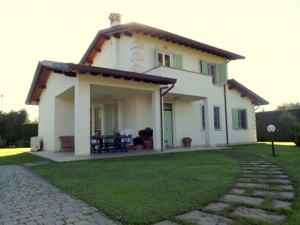 Immobile WA 15465 - Villa Singola in Vendita a Vicinanze  Marina